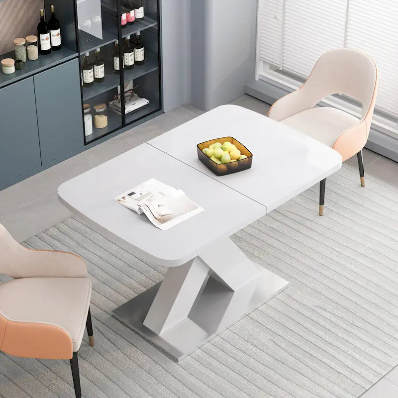 Tavolo da pranzo quadrato allungabile con piano in MDF e base in metallo