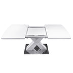 Tavolo da pranzo quadrato allungabile con piano in MDF e base in metallo