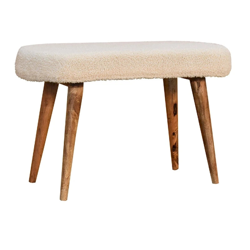 Banc rembourré en bouclé avec pieds en bois massif