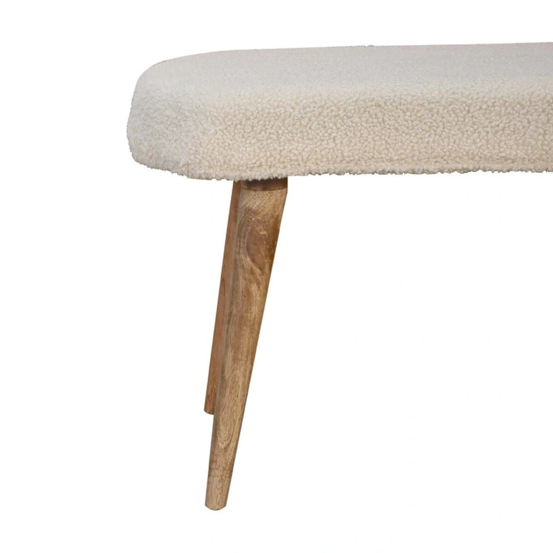 Gepolsterte Bouclé-Sitzbank mit Beinen aus Massivholz