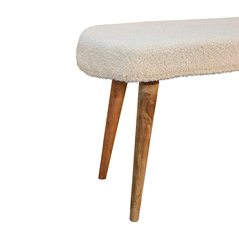Banc rembourré en bouclé avec pieds en bois massif